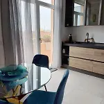 Διαμέρισμα Bluecharme Modern *