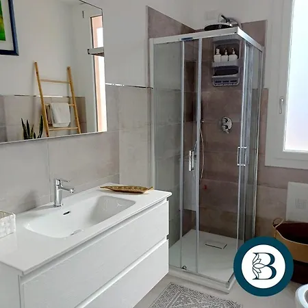 Bluecharme Modern Lägenhet *