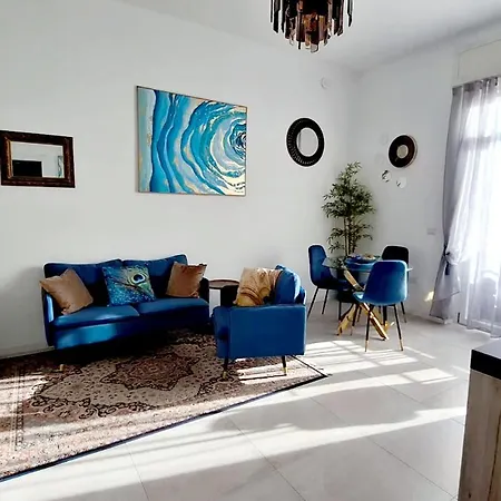 Bluecharme Modern Lägenhet Quartu SantʼElena