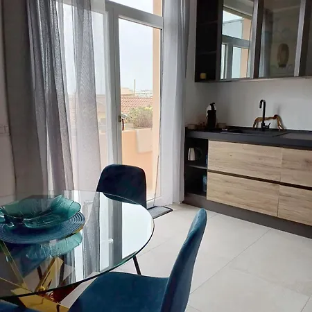 Apartment Bluecharme Modern *